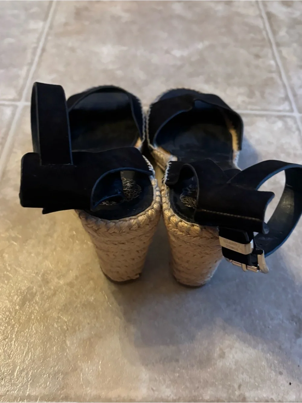 Vince Camuto sleek black